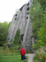 Abandoned lime kilns, Millers Dale